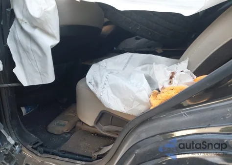 2013 Hyundai Santa Fe Sport 2.0T from USA, damaged, VIN 5XYZU3LA1DG123629